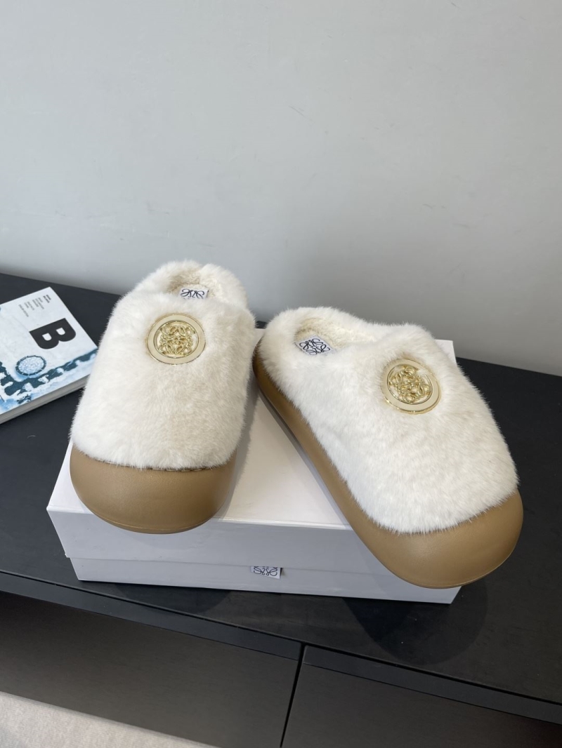 L0ew* slippers